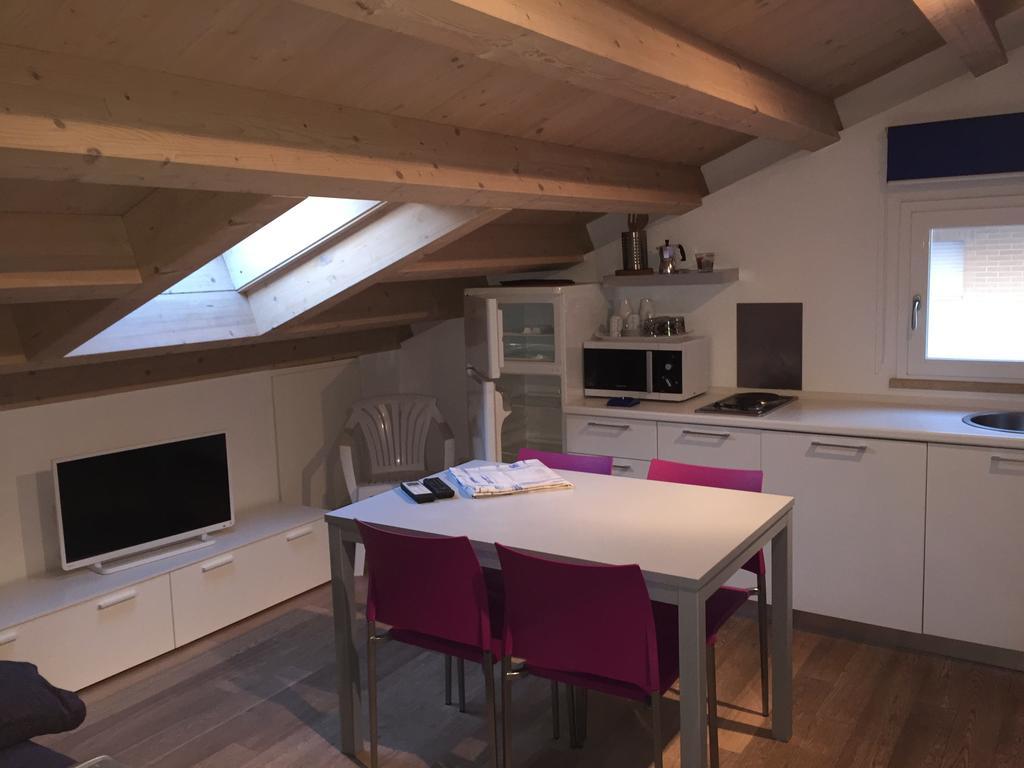 Residence La Nave เซนีกัลเลีย ภายนอก รูปภาพ